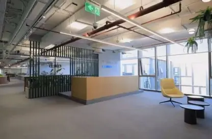 مساحات مكتبية - 6 غرف نوم - 2 حمامات للايجار في 5 اي لواترواي - الطريق الدائري - التجمع الخامس - مدينة القاهرة الجديدة - القاهرة