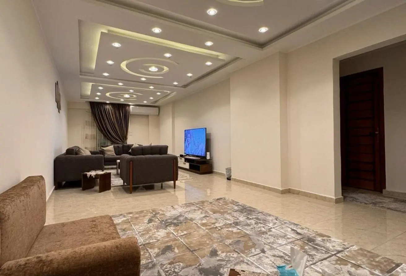 71917607 - Property Main Image