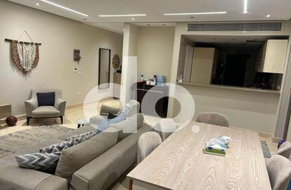 Apartment - 2 Bedrooms - 2 Bathrooms for sale in Lake View Residence - 5th Settlement Compounds - The 5th Settlement - New Cairo City - Cairo