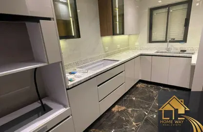 Apartment - 3 Bedrooms - 4 Bathrooms for rent in Lake View Residence - 5th Settlement Compounds - The 5th Settlement - New Cairo City - Cairo