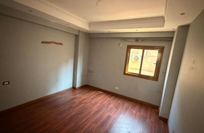 Apartment - 3 Bedrooms - 2 Bathrooms for sale in El Banafseg - New Cairo City - Cairo