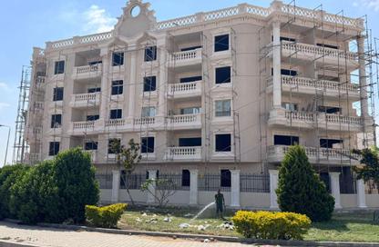 Apartment - 2 Bedrooms - 2 Bathrooms for sale in 1st Neighborhood - 2nd Area - Shorouk City - Cairo