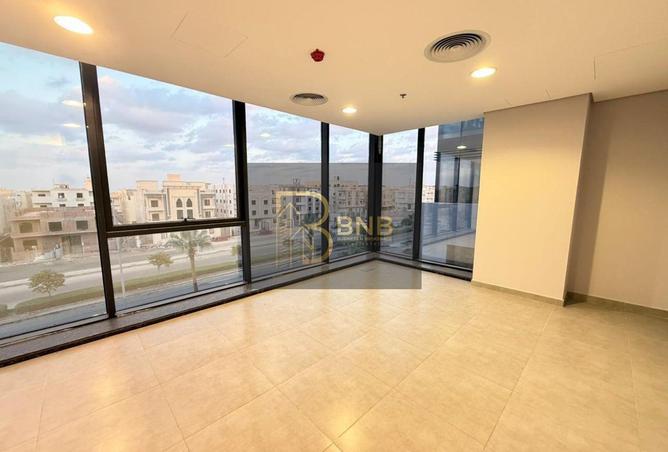 61690181 - صورة العقار 2