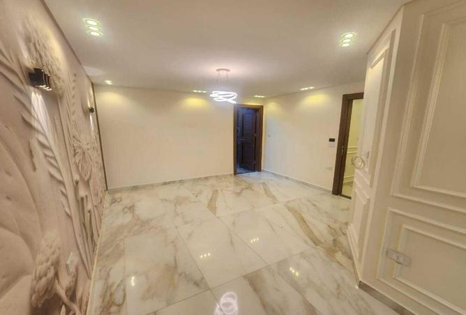 8653384 - Property Image 2