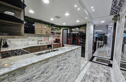 Apartment - 2 Bedrooms - 1 Bathroom for sale in Saraya - Sidi Beshr - Hay Awal El Montazah - Alexandria Apartment - 2 Bedrooms - 1 Bathroom for sale in Saraya - Sidi Beshr - Hay Awal El Montazah - Alexandria