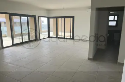 (بنتهاوس  (روف - 3 غرف نوم - 3 حمامات للايجار في كمبوند البروج - كمبوندات الشروق - مدينة الشروق - القاهرة