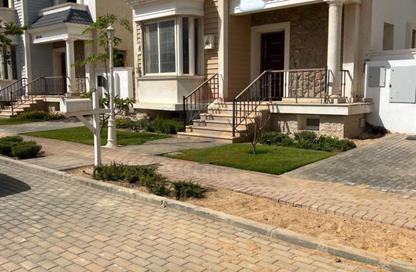 Villa - 5 Bedrooms - 6 Bathrooms for sale in Mountain View Chill Out Park - Northern Expansions - 6 October City - Giza