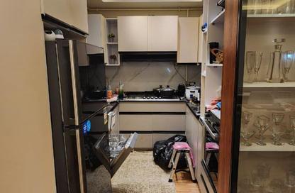 Apartment - 2 Bedrooms - 2 Bathrooms for sale in Lake View Residence - 5th Settlement Compounds - The 5th Settlement - New Cairo City - Cairo