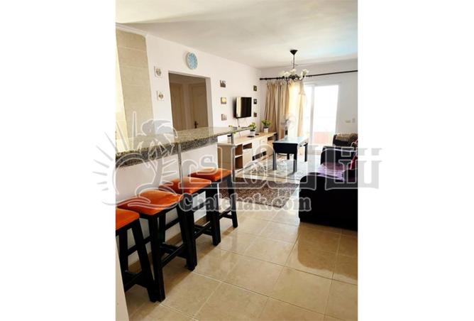 8610850 - Property Image 3