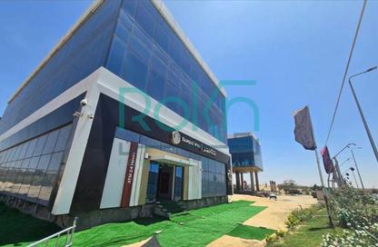 Office Space - Studio - 1 Bathroom for sale in West Eleven - Gamal Abdel-Nasser Axis - 6 October City - Giza