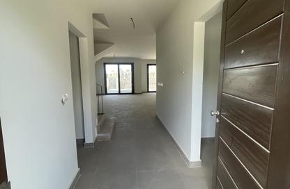 Villa - 4 - 5 for rent in Al Burouj Compound - El Shorouk Compounds - Shorouk City - Cairo