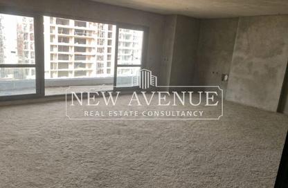 Apartment - 3 Bedrooms - 3 Bathrooms for sale in El Patio Oro - 5th Settlement Compounds - The 5th Settlement - New Cairo City - Cairo