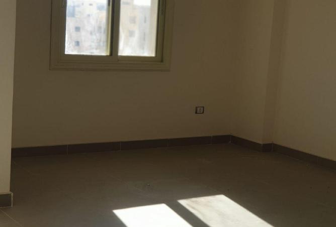 65910305 - Property Image 2