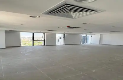 Office Space - 4 Bedrooms - 1 Bathroom for rent in Hyde Park - New Cairo City - Cairo