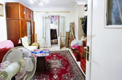 شقة - 3 غرف نوم - 1 حمام للبيع في شارع الامجاد - سيدي بشر - حي اول المنتزة - الاسكندرية