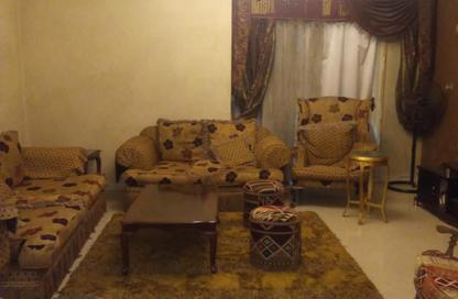 شقة - 5 غرف نوم - 5 حمامات للبيع في شارع محمد فريد - ميدان الحجاز - النزهة - القاهرة