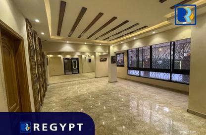 محل تجاري - استوديو - 2 حمامات للايجار في شارع 213 - دجلة - حي المعادي - القاهرة