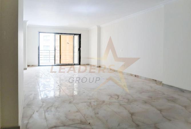 72177298 - Property Main Image