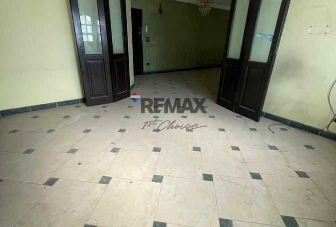 102905357 - Property Image 2