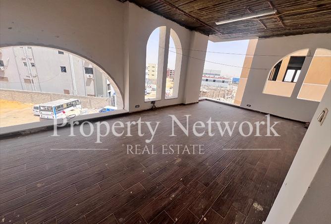 98544409 - Property Main Image
