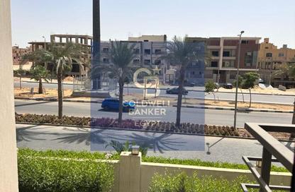 شقة - 3 غرف نوم - 2 حمامات للبيع في مون ريزيدنس - فيفث سكوير - التجمع الخامس - مدينة القاهرة الجديدة - القاهرة