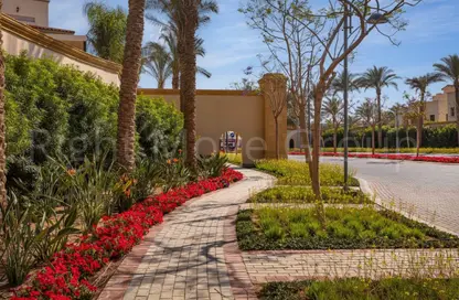 Apartment - 3 Bedrooms - 3 Bathrooms for sale in Belle Vie - New Zayed City - Sheikh Zayed City - Giza