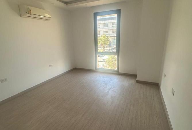 67999211 - Property Image 3