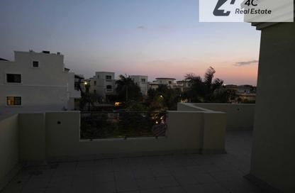 Villa - 6 Bedrooms - 6 Bathrooms for sale in Hyde Park - New Cairo City - Cairo