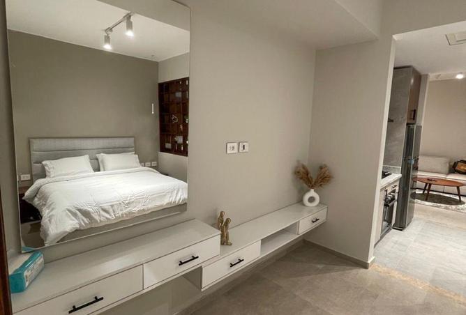 8569610 - Property Image 3