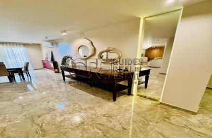 شقة - 3 غرف نوم - 4 حمامات للبيع في شارع عبد المنعم رياض - المهندسين - الجيزة
