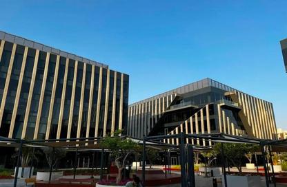 Office Space - Studio - 4 Bathrooms for rent in Eastown - 5th Settlement Compounds - The 5th Settlement - New Cairo City - Cairo Office Space - Studio - 4 Bathrooms for rent in Eastown - 5th Settlement Compounds - The 5th Settlement - New Cairo City - Cairo