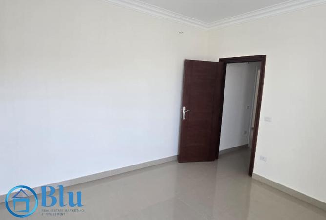8631697 - Property Image 3