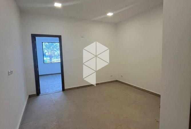 8610574 - Property Image 2