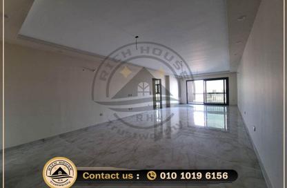 Apartment - 3 Bedrooms - 2 Bathrooms for rent in 14th of May Bridge Road - Smouha - Hay Sharq - Alexandria