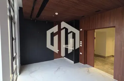 مساحات مكتبية - غرفة نوم - 1 حمام للايجار في ديستريكت 5 - كمبوندات التجمع الخامس - التجمع الخامس - مدينة القاهرة الجديدة - القاهرة