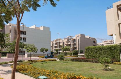 Penthouse - 3 Bedrooms - 3 Bathrooms for sale in Fifth Square - The 5th Settlement - New Cairo City - Cairo Penthouse - 3 Bedrooms - 3 Bathrooms for sale in Fifth Square - The 5th Settlement - New Cairo City - Cairo
