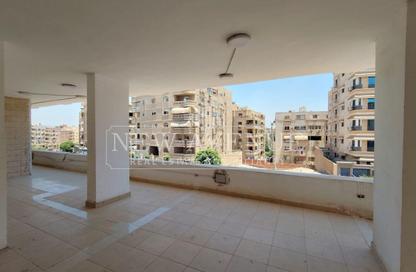 Retail - Studio - 1 Bathroom for rent in Mokattam Club St. - Al Abageyah - El Khalifa - Cairo