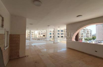 Retail - Studio - 1 Bathroom for rent in Mokattam Club St. - Al Abageyah - El Khalifa - Cairo
