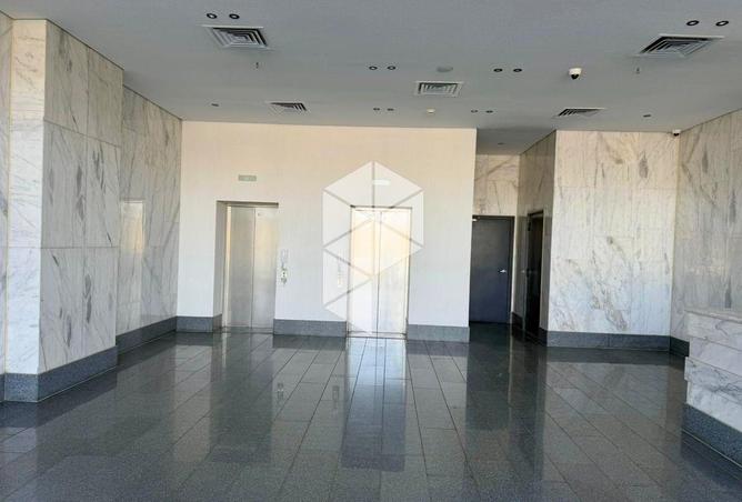 81566827 - Property Image 2
