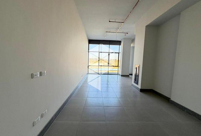81566827 - Property Image 3