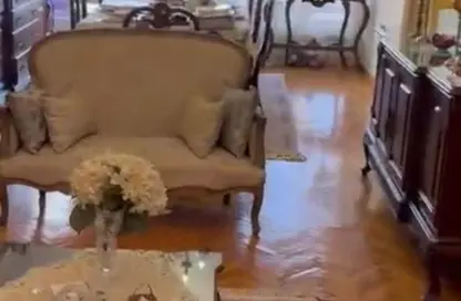 Apartment - 3 Bedrooms - 2 Bathrooms for sale in Arafat St. - Dokki - Giza