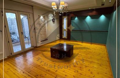Apartment - 4 Bedrooms - 3 Bathrooms for rent in Mohamed Fawzy Moaz St. - Smouha - Hay Sharq - Alexandria Apartment - 4 Bedrooms - 3 Bathrooms for rent in Mohamed Fawzy Moaz St. - Smouha - Hay Sharq - Alexandria