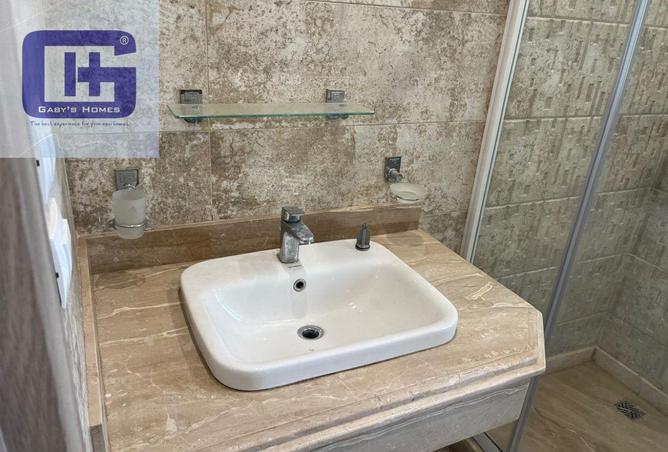 58742918 - Property Image 3