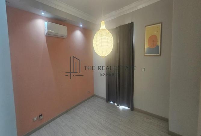98546579 - Property Image 3