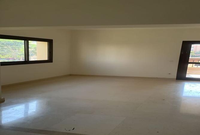 8526046 - Property Image 3