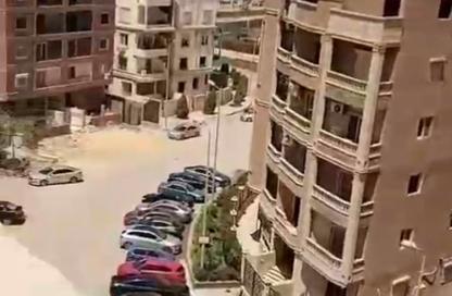 Apartment - 3 Bedrooms - 2 Bathrooms for sale in North Lotus - El Lotus - New Cairo City - Cairo