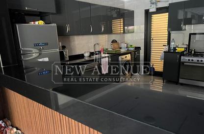 Apartment - 3 Bedrooms - 3 Bathrooms for rent in Lake View Residence - 5th Settlement Compounds - The 5th Settlement - New Cairo City - Cairo