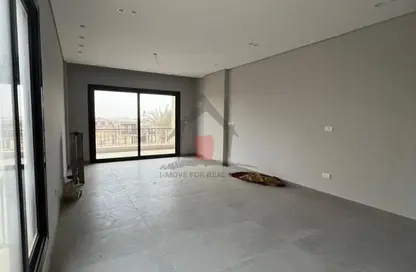 شقة - 1 حمام للبيع في فيلدج ويست - كمبوندات الشيخ زايد - الشيخ زايد - الجيزة