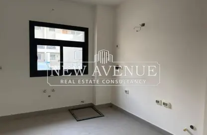 دوبلكس - 3 غرف نوم - 3 حمامات للبيع في كمبوند البروج - كمبوندات الشروق - مدينة الشروق - القاهرة