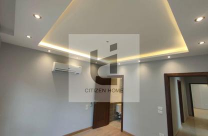 Apartment - 3 Bedrooms - 2 Bathrooms for sale in Mountain View iCity - 5th Settlement Compounds - The 5th Settlement - New Cairo City - Cairo